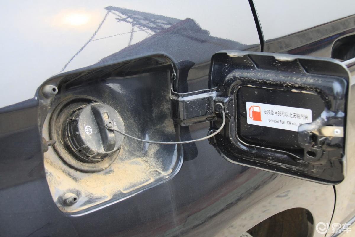 【骏捷frv2010款1.3mt 豪华型油箱盖汽车图片-汽车图片大全】-易车