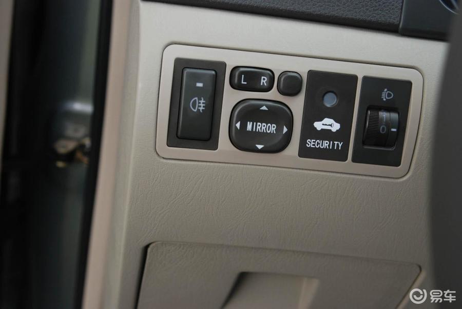 5l 尊贵型内饰汽车图片-汽车图片大全】-易车