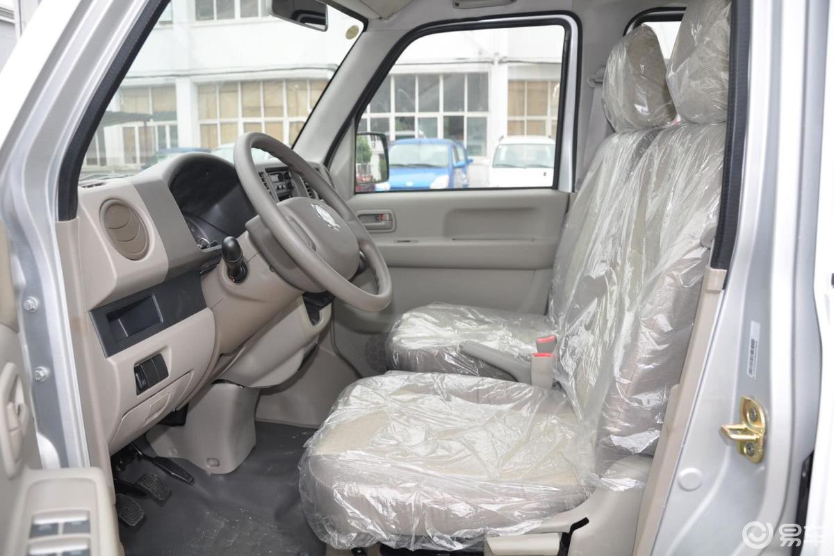 2l 手动 阳光版 标准型】铃木浪迪_1.