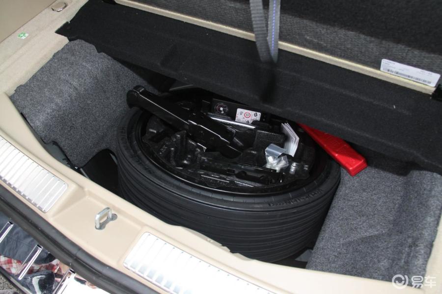 【奔驰r级2010款r 350 l 4matic备胎汽车图片-汽车图片大全】-易车网