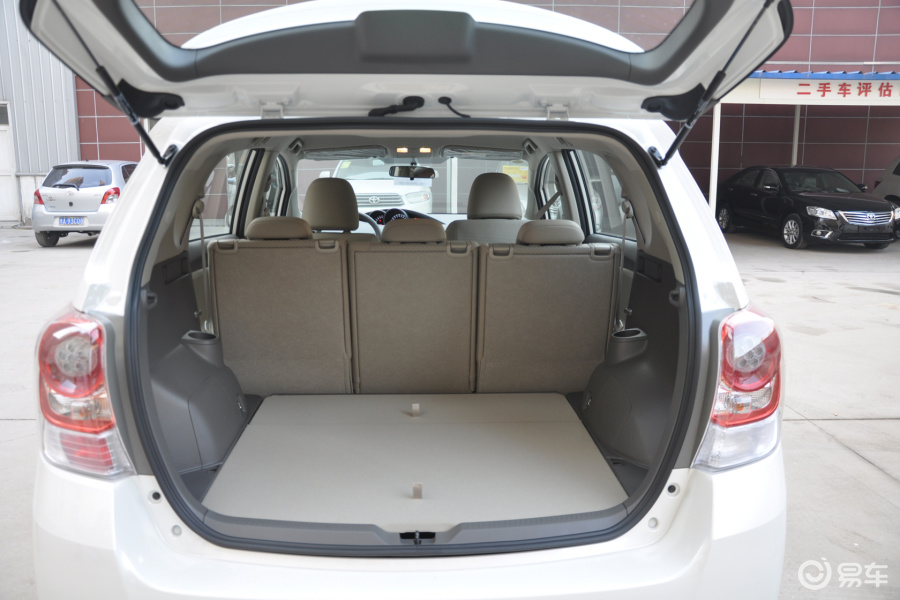 【逸致2011款180e 精英版空间汽车图片-汽车图片大全】-易车网