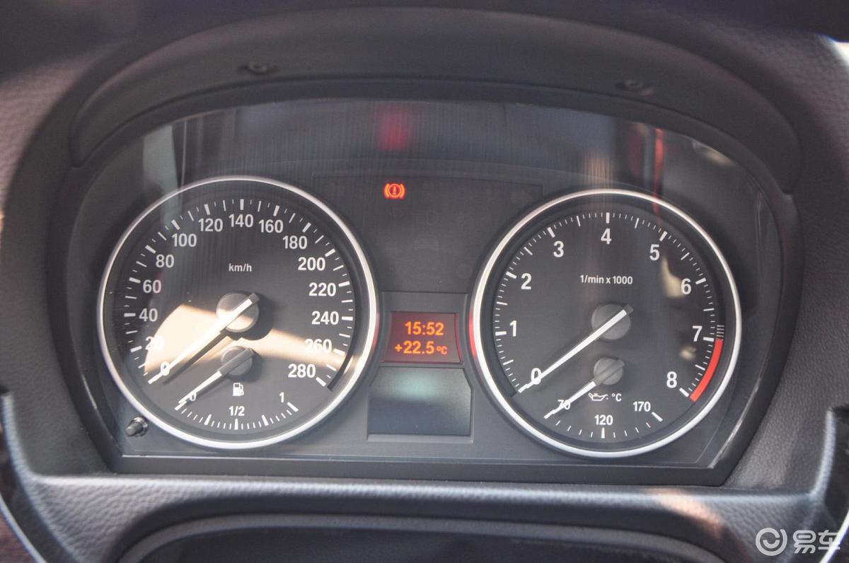 【宝马3系(进口)2011款敞篷轿跑车 330i仪表盘汽车图片-汽车图片大全