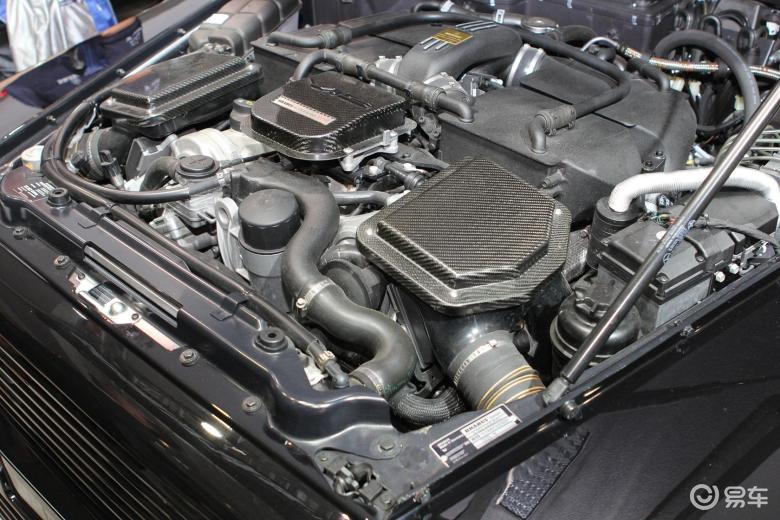 1/10 2011款 brabus巴博斯 g级 v12s 发动机