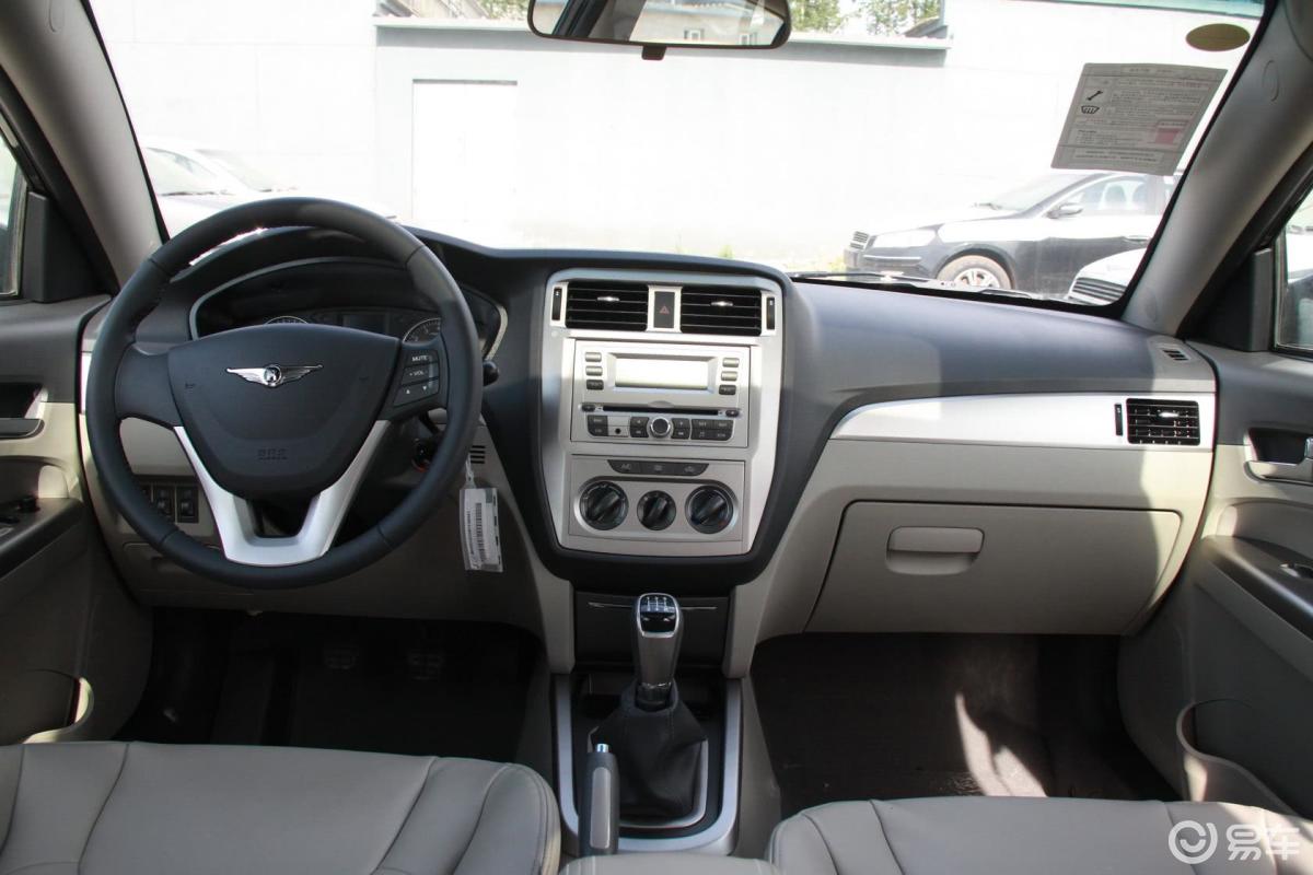 【瑞麒g32012款1.6l 手动 豪华型内饰汽车图片-汽车图片大全】-易车