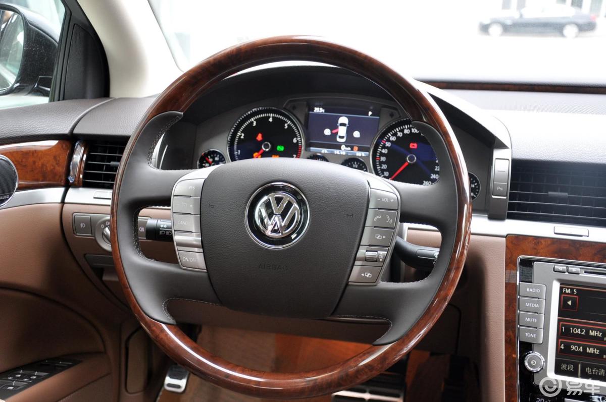 【辉腾2012款3.0l 商务型 汽油版方向盘汽车图片-汽车图片大全】-易车