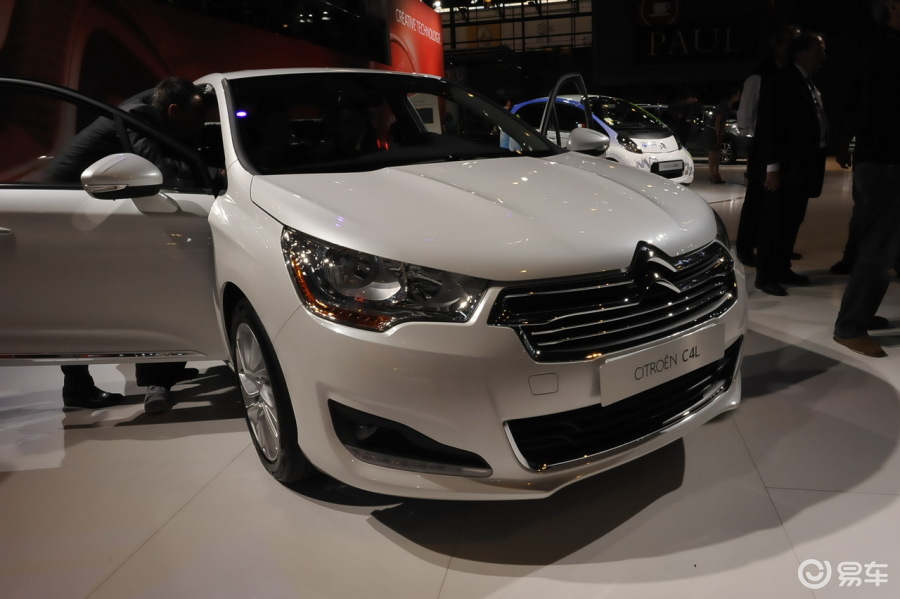 东风雪铁龙 雪铁龙c4l 不限 2016款 2015款 2014款 2013款 不限 1.