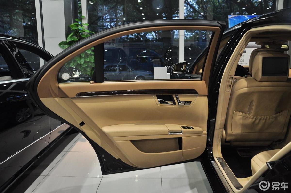 【奔驰s级2012款350l grand edition内饰汽车图片-汽车图片大全】