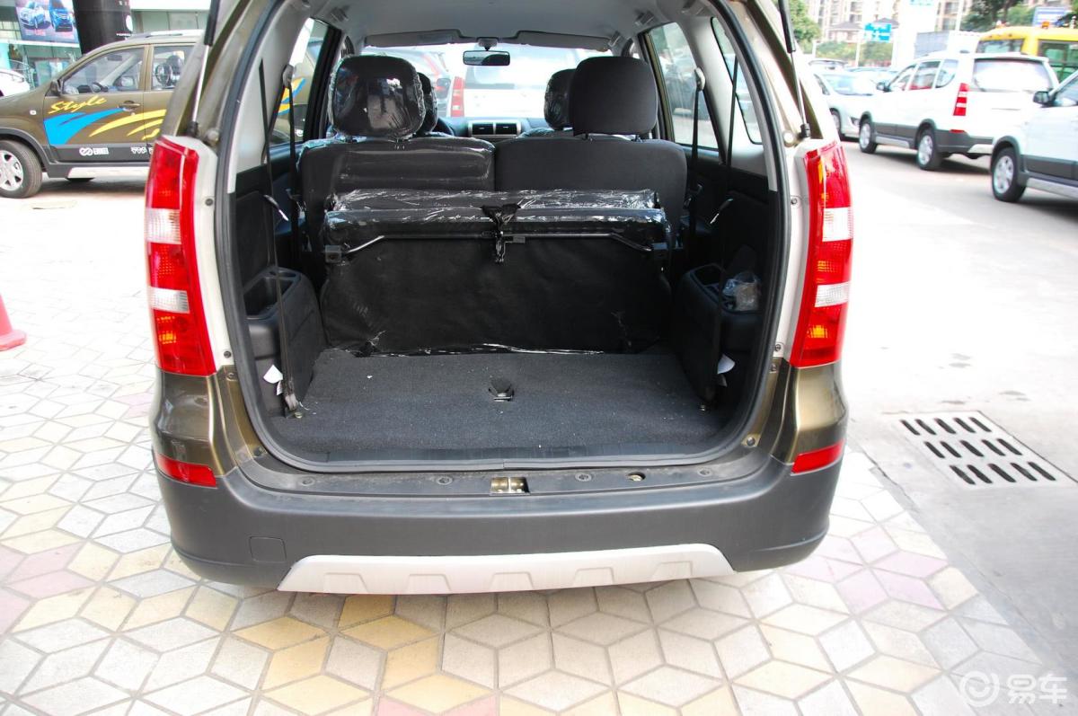 5l 精英都市版 7座空间汽车图片-汽车图片大全】-易车