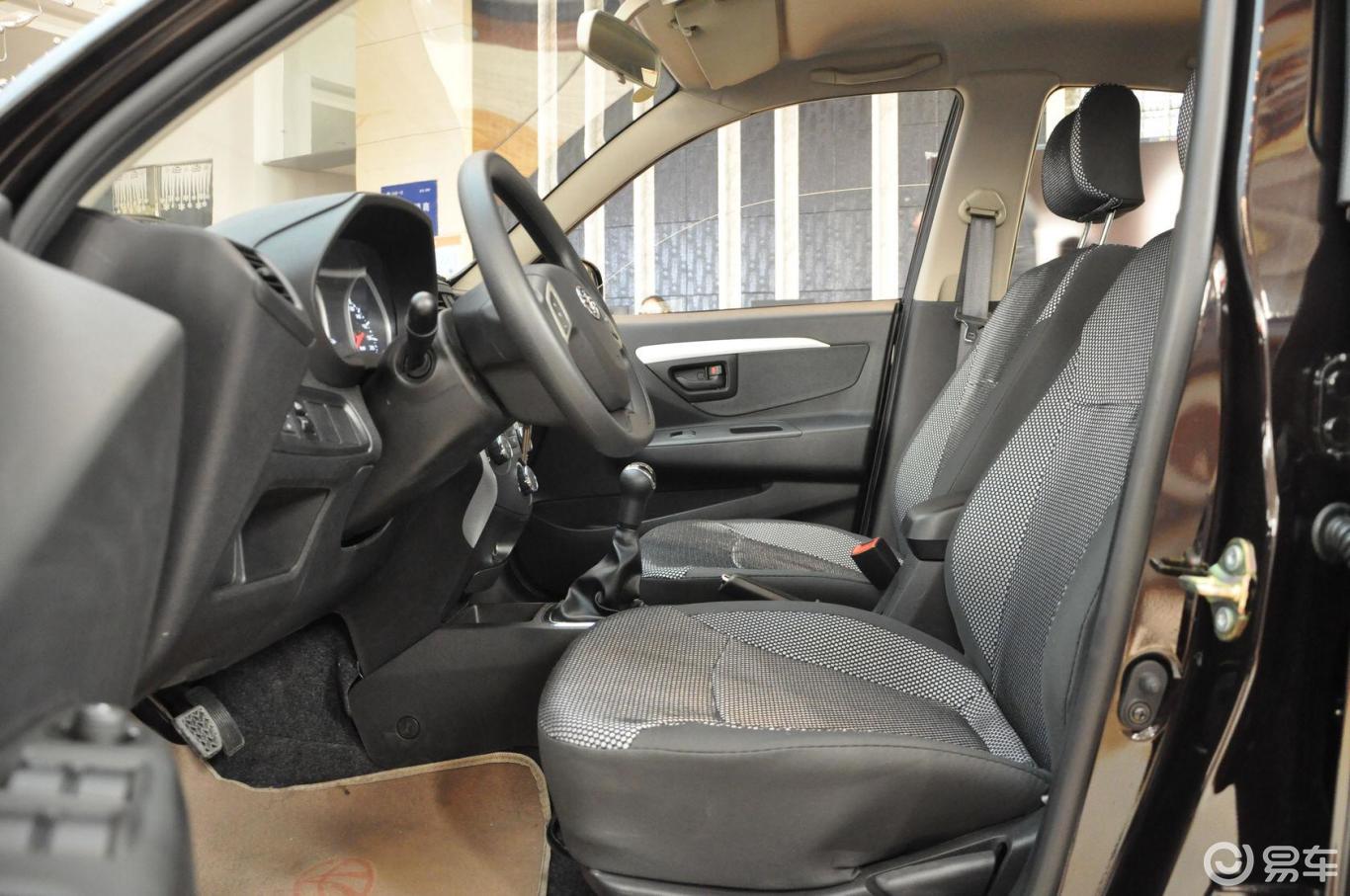 3l 手动 豪华型】一汽夏利n7_1.3l 手动 豪华型图片-网通社汽车