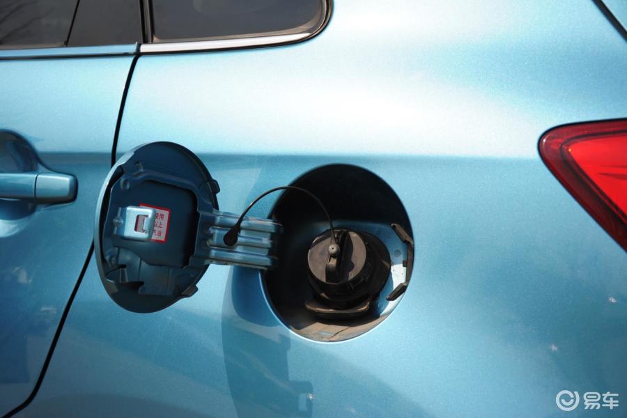 0l cvt 四驱旗舰版油箱盖汽车图片-汽车图片大全】-易车网