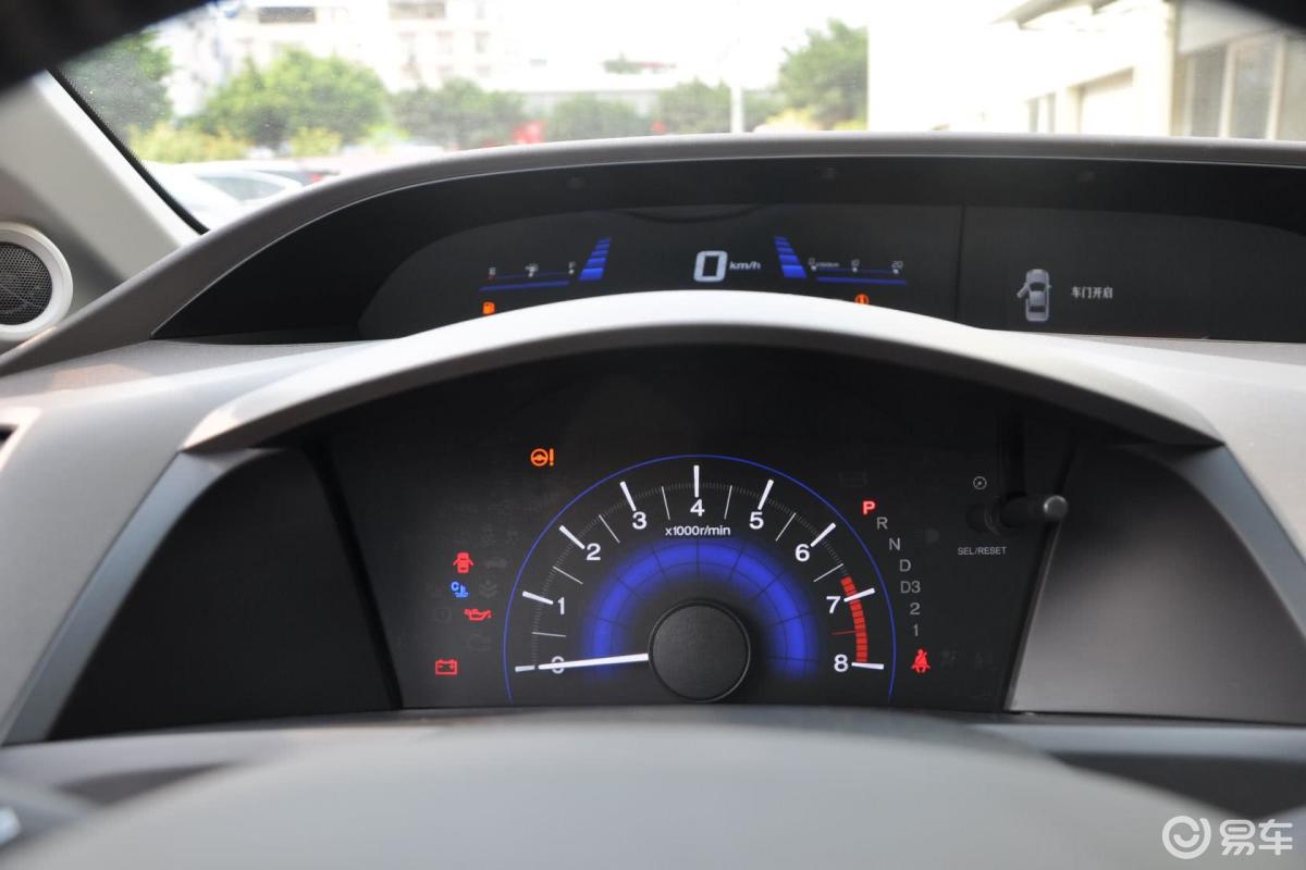 8l 自动 vti豪华版仪表盘汽车图片-汽车图片大全】-易车