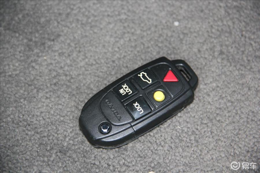 【沃尔沃xc902013款2.