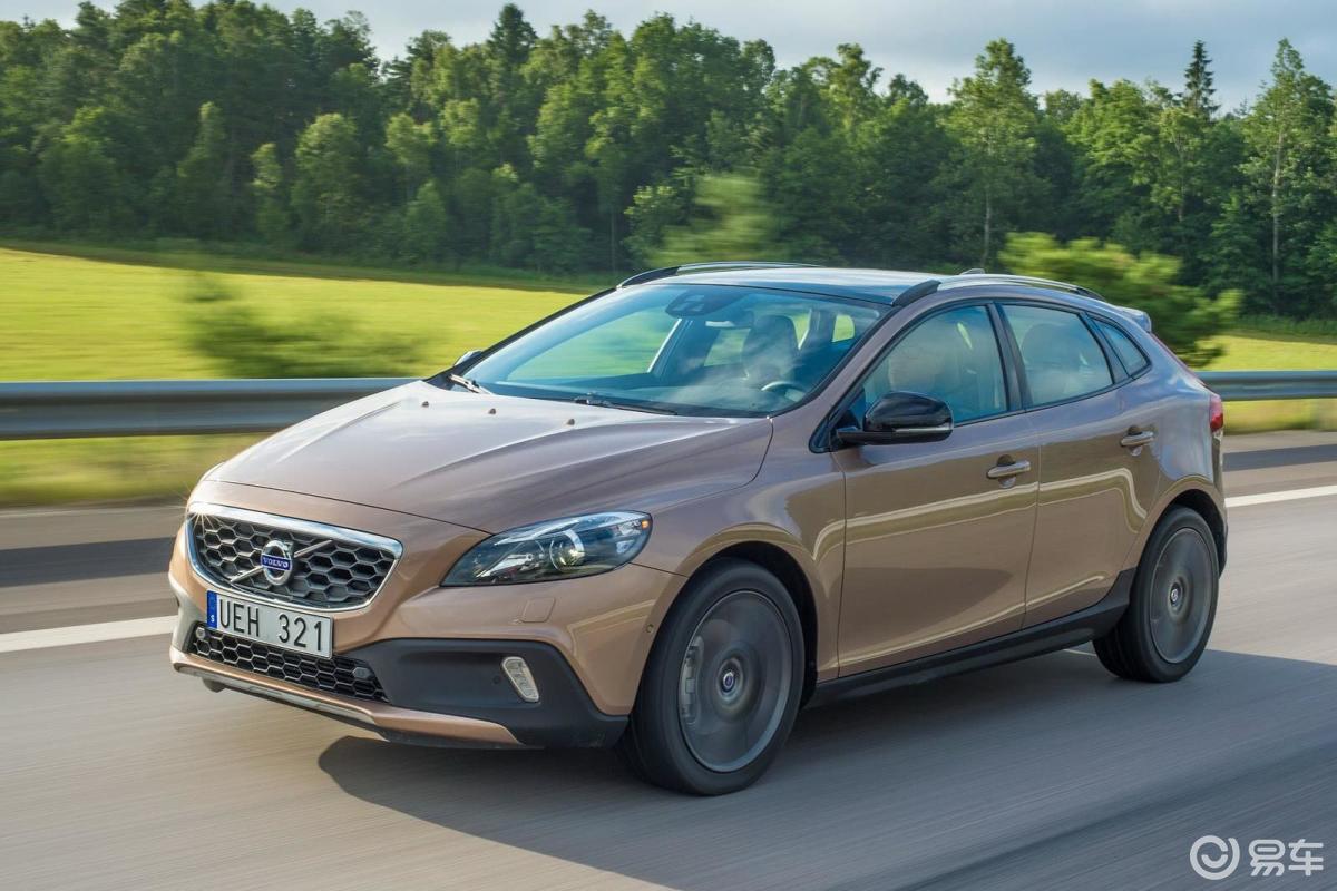 【沃尔沃v402019款t3 智雅版外观汽车图片-汽车图片大全】-易车