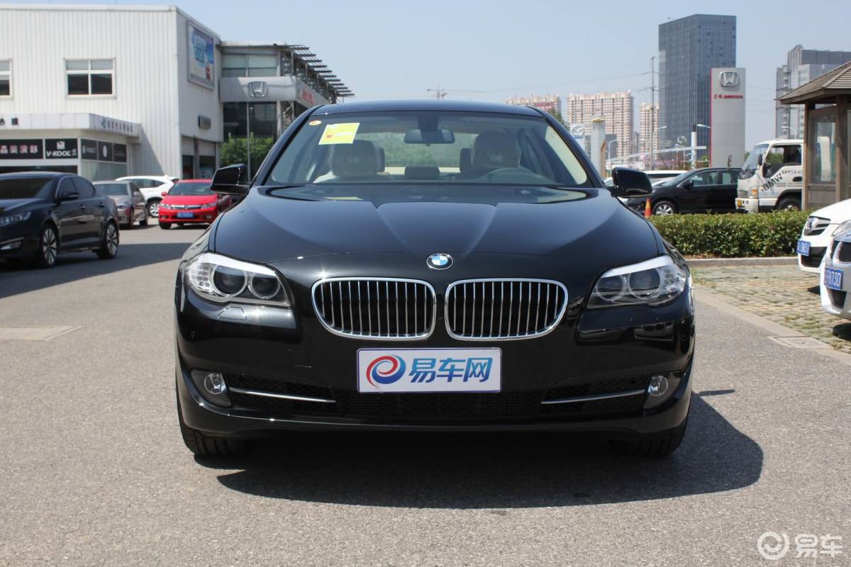 【宝马5系2013款520li 典雅型侧前45度车头向右水平汽车图片-汽车图片