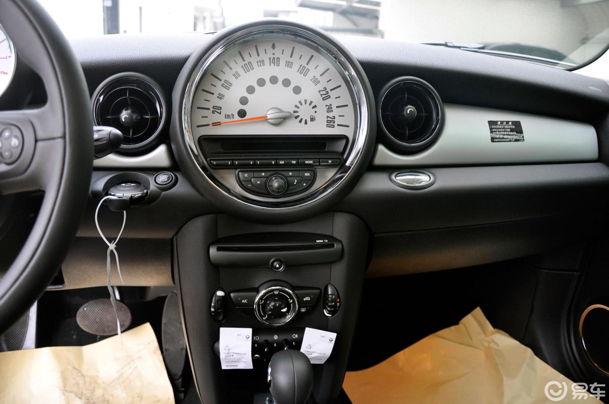 【mini2013款one 限量版第三款中控台整体汽车图片-汽车图片大全】