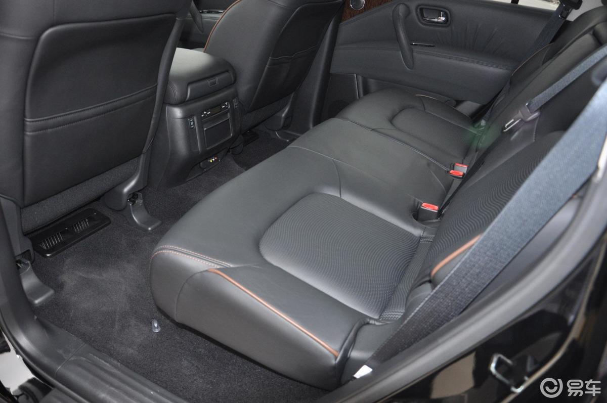 日产 途乐 2011款  2018款  2017款  2016款  2014款  2011款  2006款