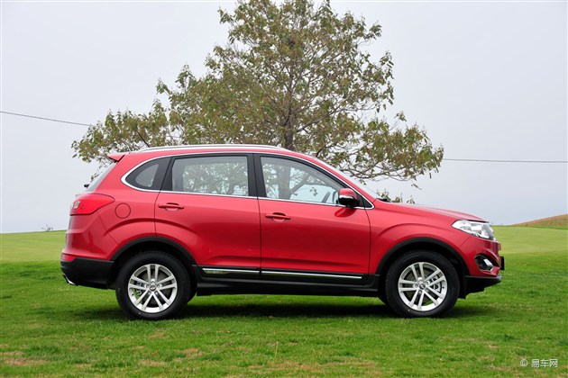 更加值得称道的是,由于瑞虎5运用了外形件监测工具cubing和外精测样架