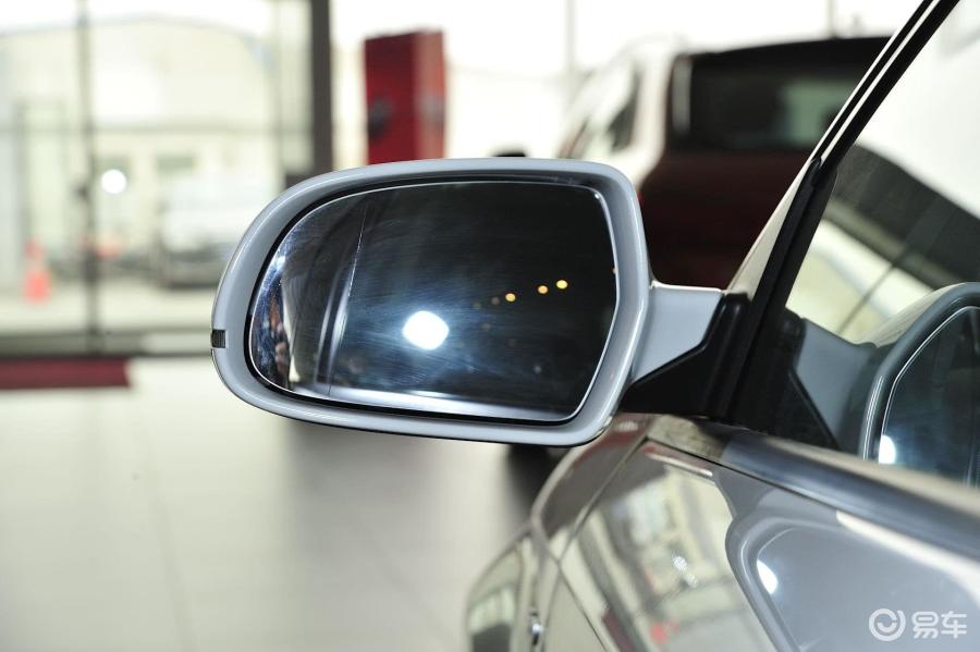 【奥迪a32013款sportback 35 tfsi 豪华型后视镜镜面(后)汽车图片