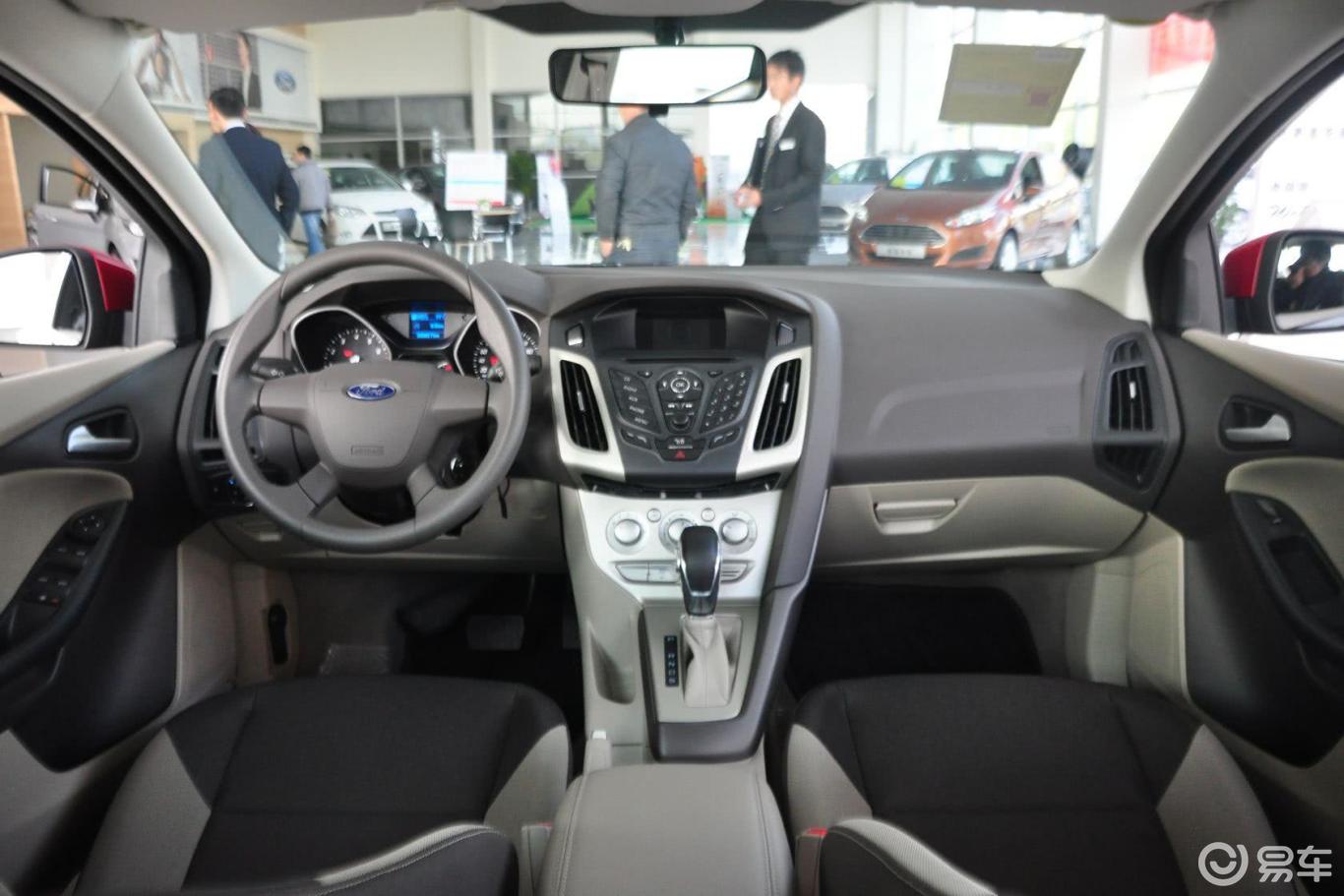 6l 自动 舒适型】福特福克斯三厢_1.6l 自动 舒适型图片-网通社汽车