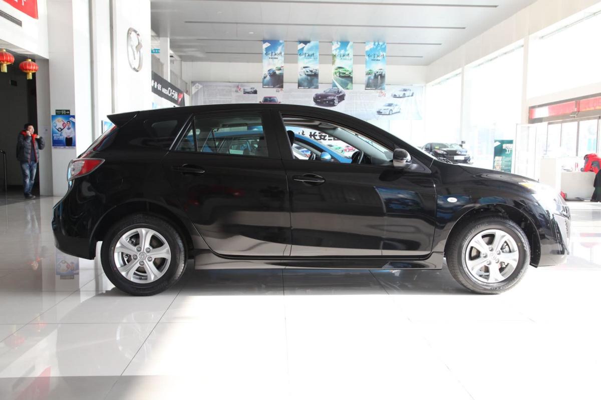 【马自达3 星骋2013款两厢 1.