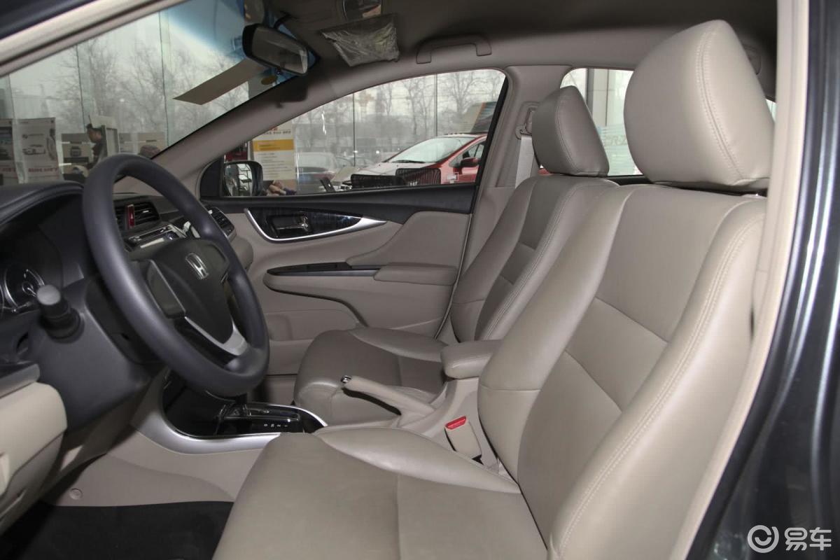 【凌派2013款1.8l 自动 舒适版前排空间汽车图片-汽车图片大全】-易车