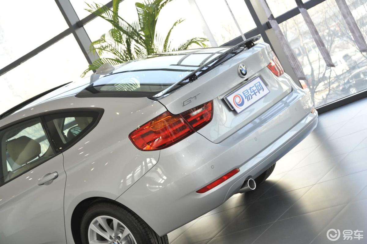 【宝马3系gt2013款320i 领先型车尾局部汽车图片-汽车图片大全】-易车