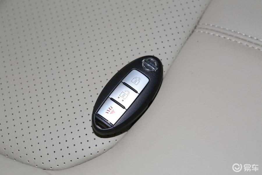 日产楼兰 钥匙图