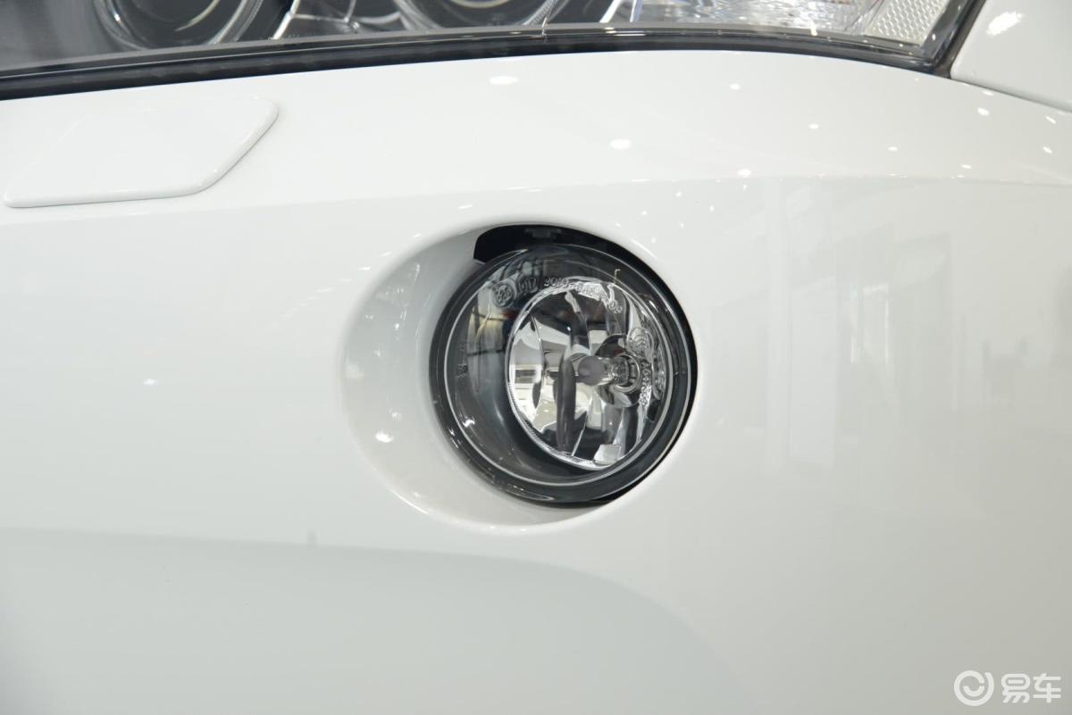 【宝马x3(进口)2013款xdrive28i 领先型雾灯汽车图片-汽车图片大全】