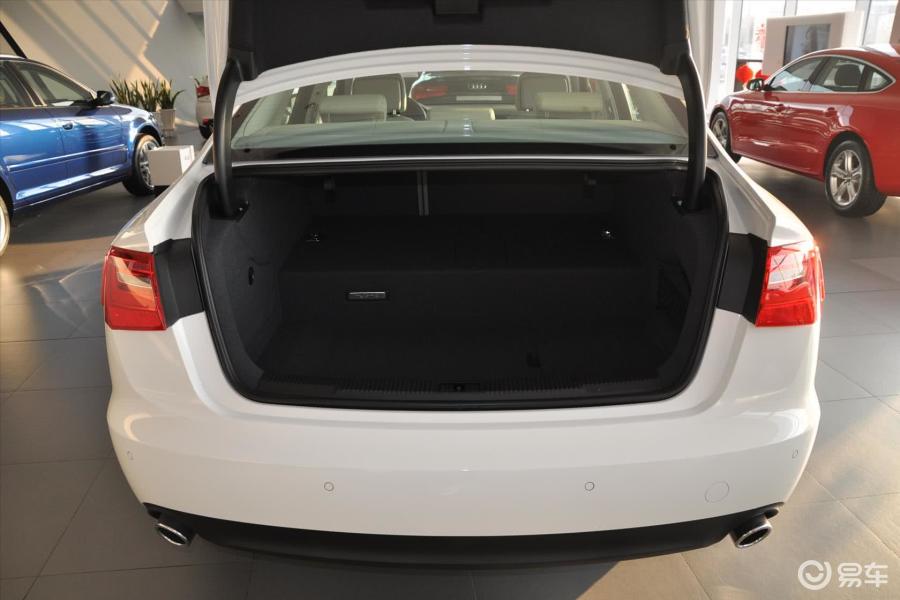 【奥迪a62013款40 hybrid行李箱空间汽车图片-汽车图片大全】-易车网