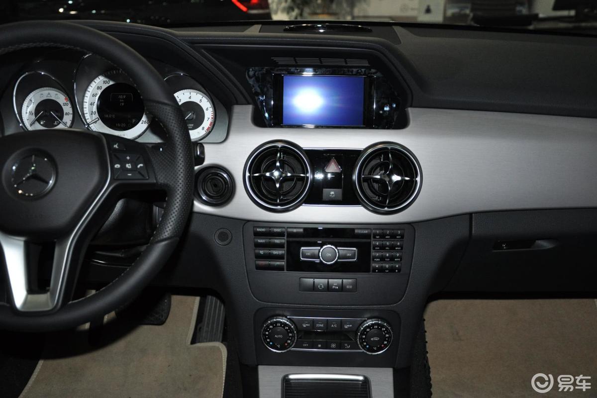 0t 自动 动感型中控台整体汽车图片-汽车图片大全】-易车