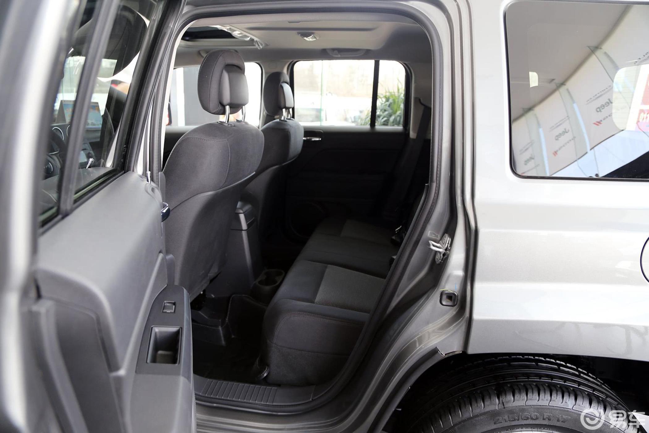 【自由客2014款2.