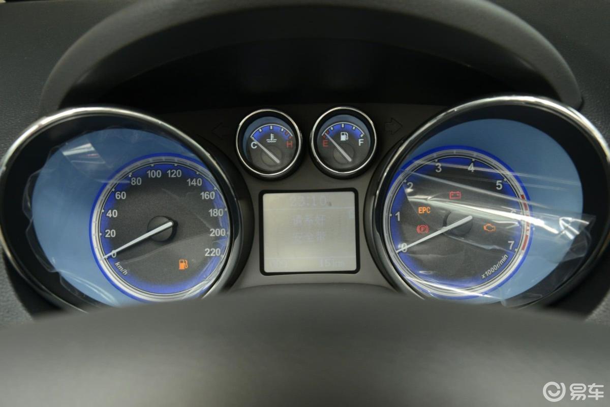 【奇瑞e32013款1.5l 风尚型仪表盘汽车图片-汽车图片大全】-易车