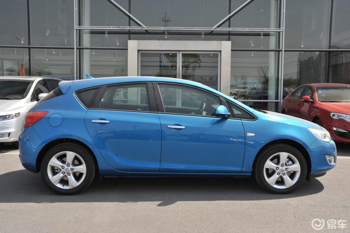 6t 自动 时尚运动型 alcantara版】别克英朗xt_1.