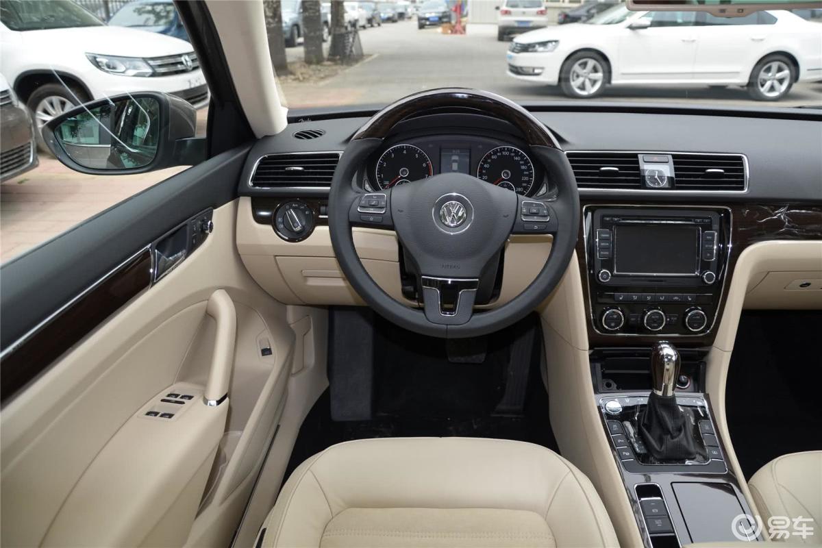 【帕萨特2014款2.