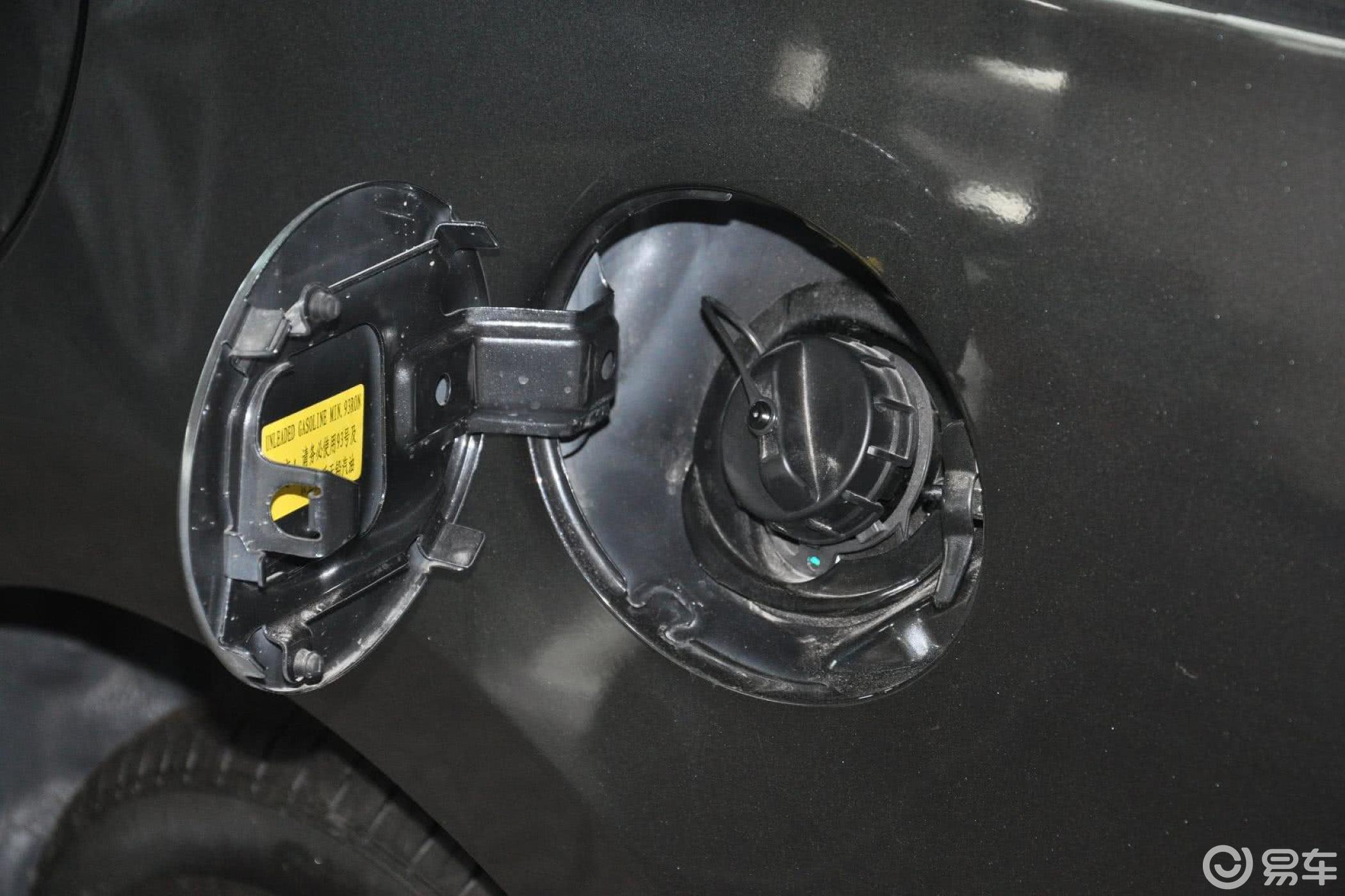 【海马m32014款1.5l 手动 舒适型油箱盖汽车图片-汽车图片大全】-易车