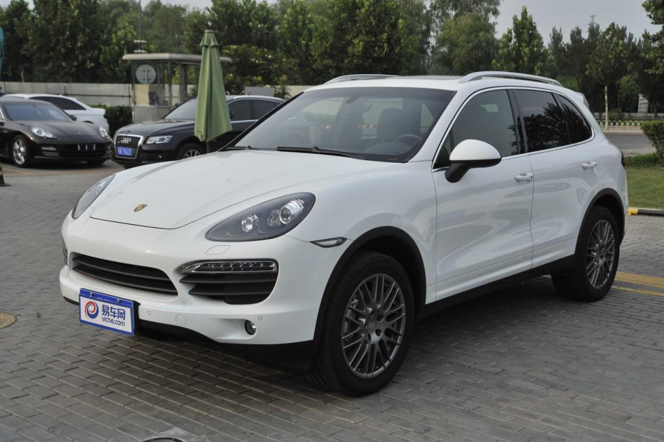 cayennecayenne s 4.8l侧前45度车头向左水平