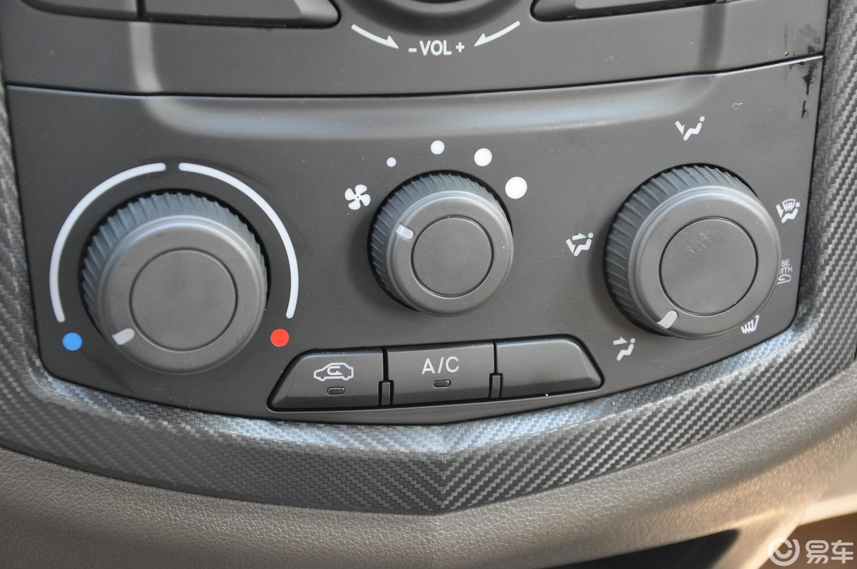 【五菱宏光s12014款1.