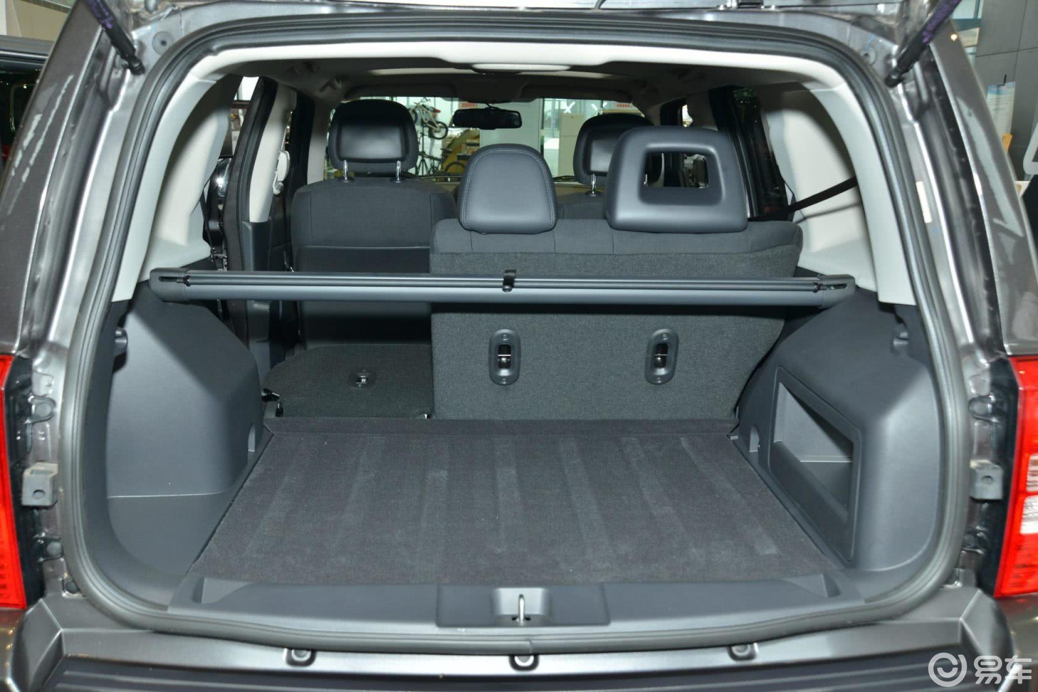 【自由客2014款2.4l 自动 运动版空间汽车图片-汽车图片大全】-易车