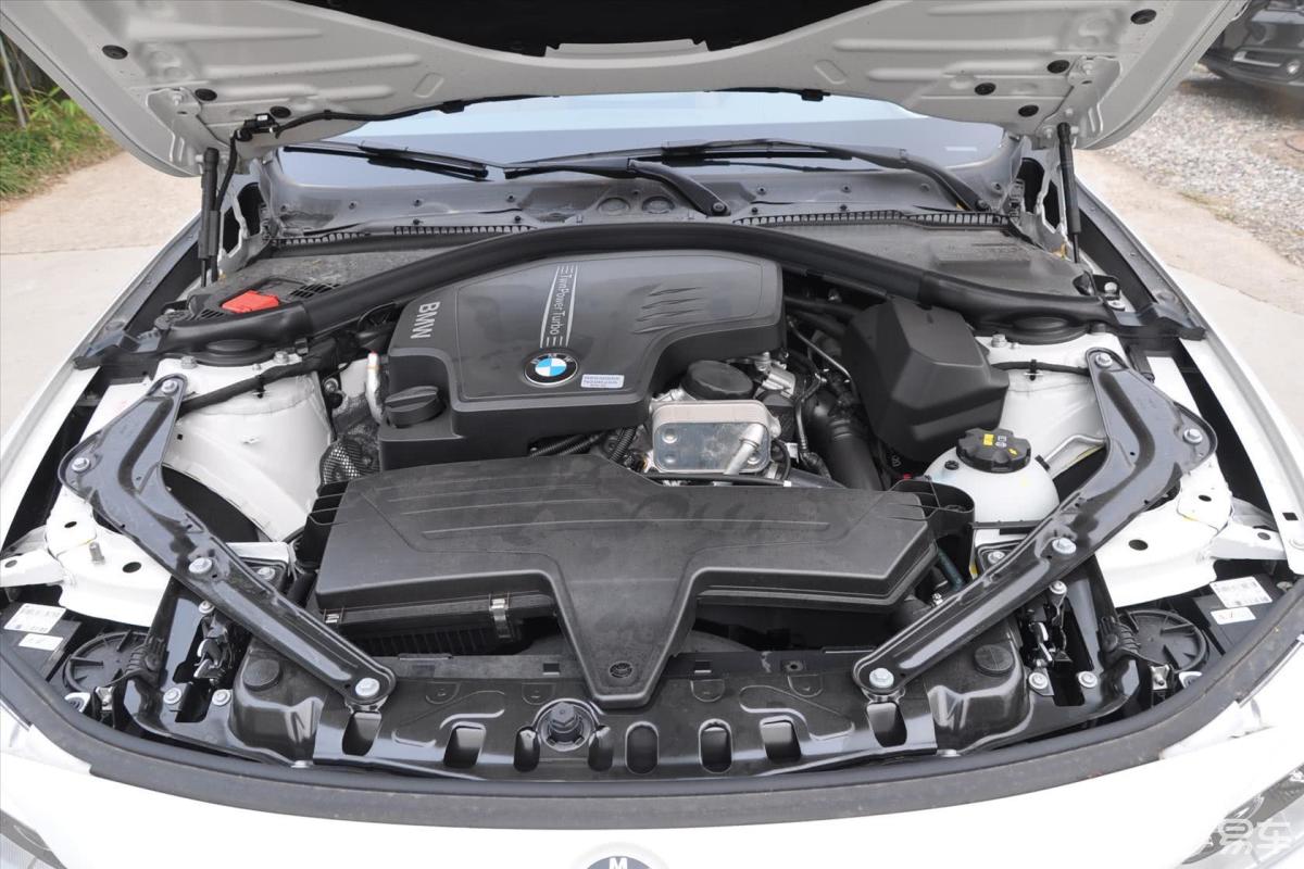 【宝马4系2014款敞篷轿跑车 428i 豪华设计套装发动机汽车图片-汽车