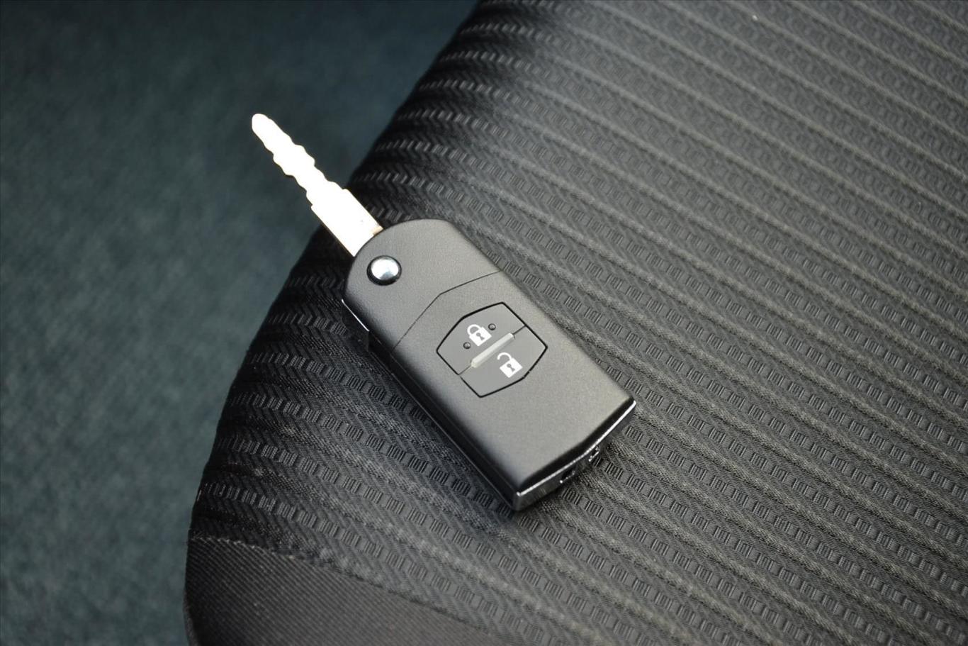 马自达3 星骋两厢 1.6l 自动 精英型钥匙