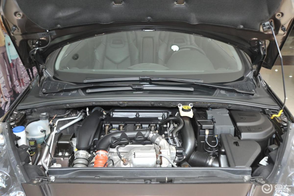 【标致308(进口)2012款cc féline at 豪华型发动机汽车图片
