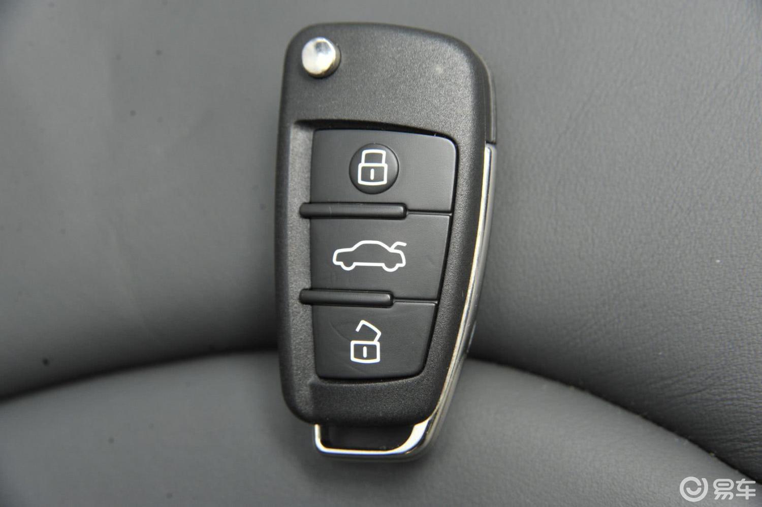 【奥迪q32012款40 tfsi 运动型钥匙汽车图片-汽车图片大全】-易车