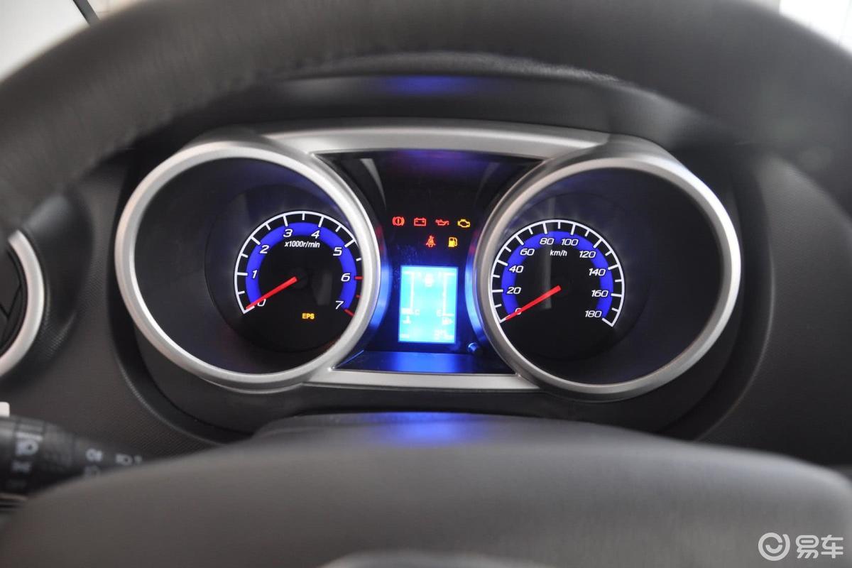 5l 手动 豪华版仪表盘背光显示汽车图片-汽车图片大全】-易车