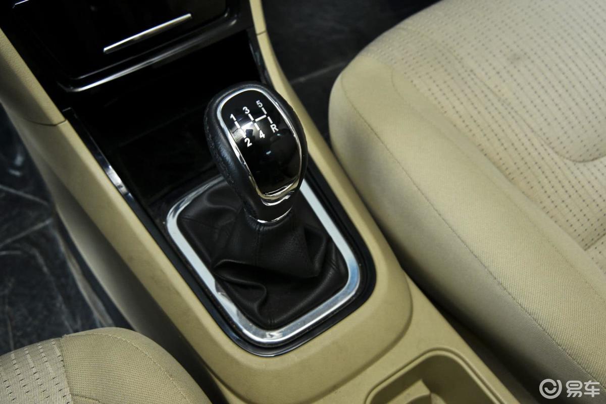 【奇瑞e32013款1.5l 风尚型换挡杆汽车图片-汽车图片大全】-易车