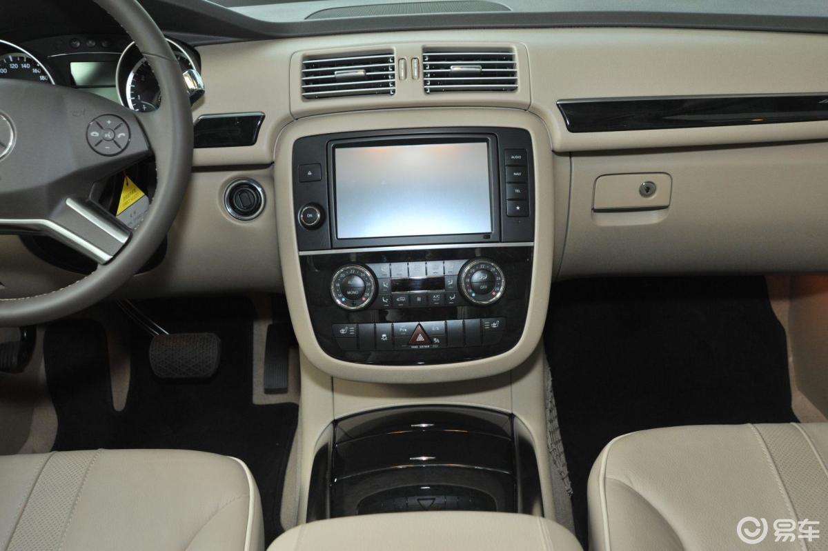 【奔驰r级2014款r 400 4matic 豪华型内饰汽车图片-汽车图片大全】