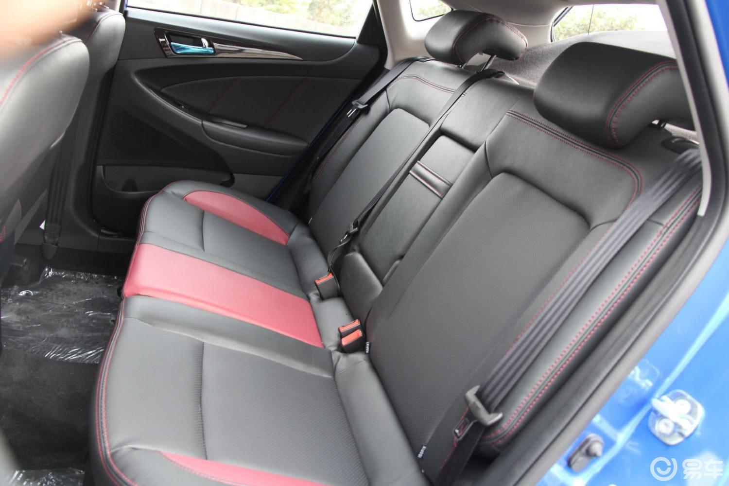 长安汽车  逸动xt  2015款  2019款  2018款  2017款  2015款  2013款