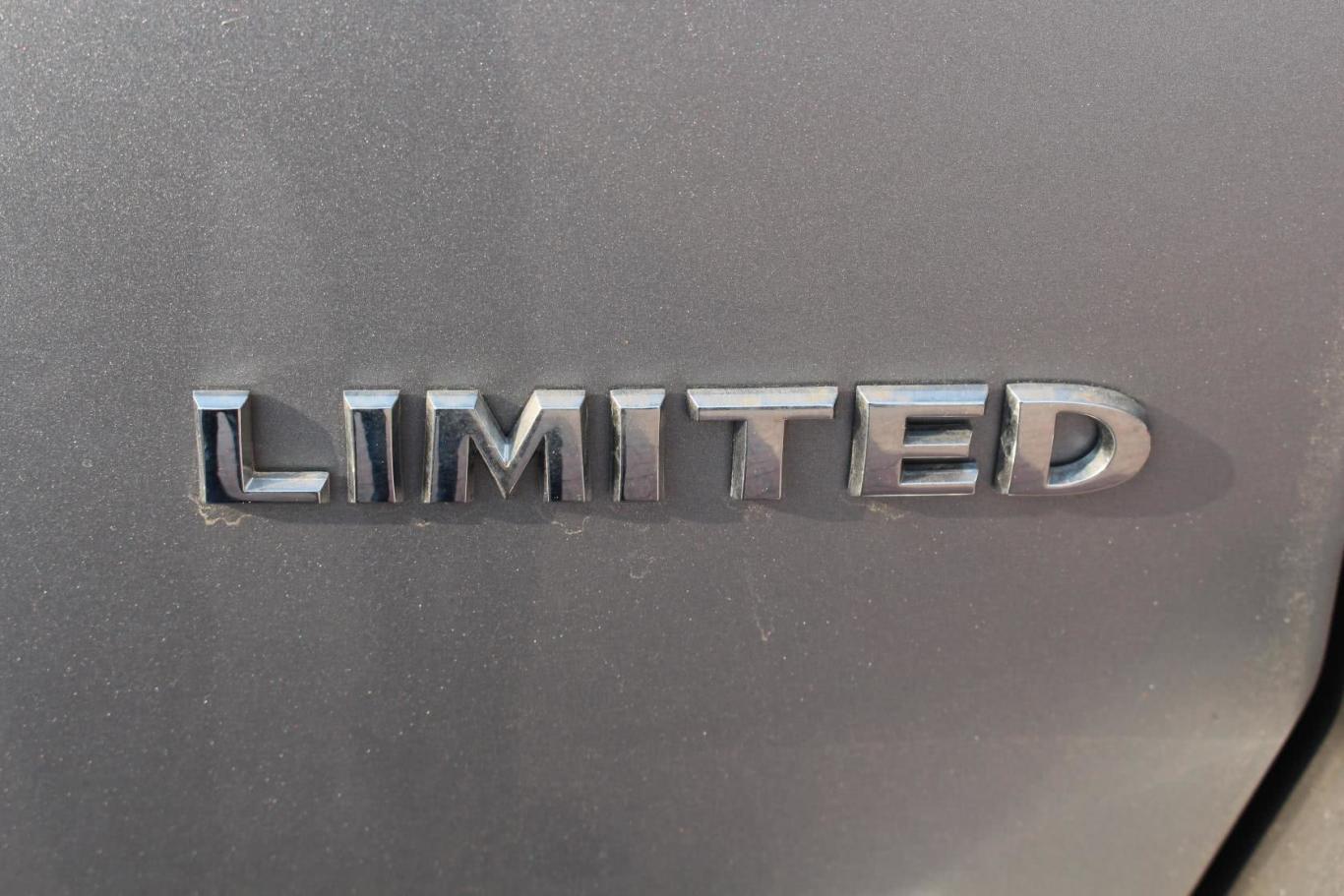 0l cvt 精英版尾标图片-汽车图片大全】-易车