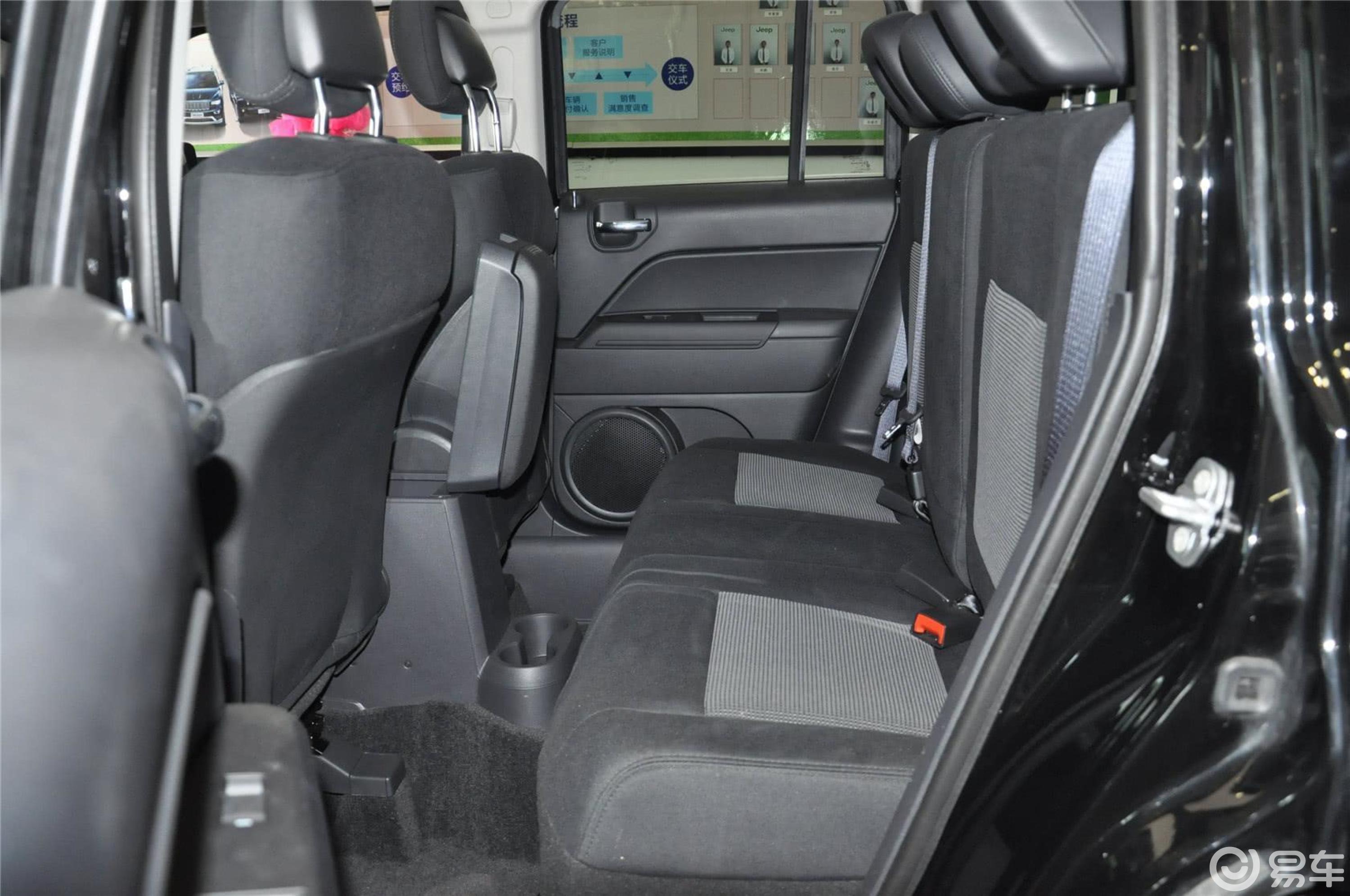 【自由客2015款2.