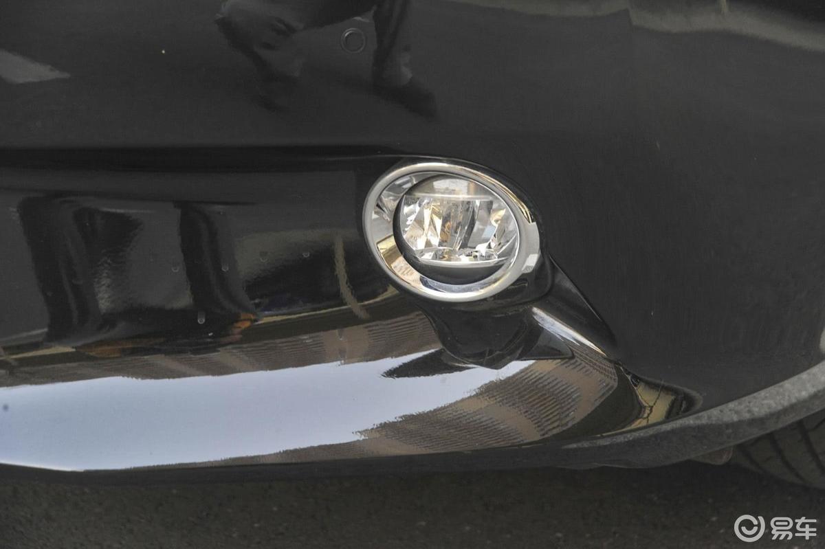 【雷克萨斯es2014款300h 豪华版雾灯汽车图片-汽车图片大全】-易车