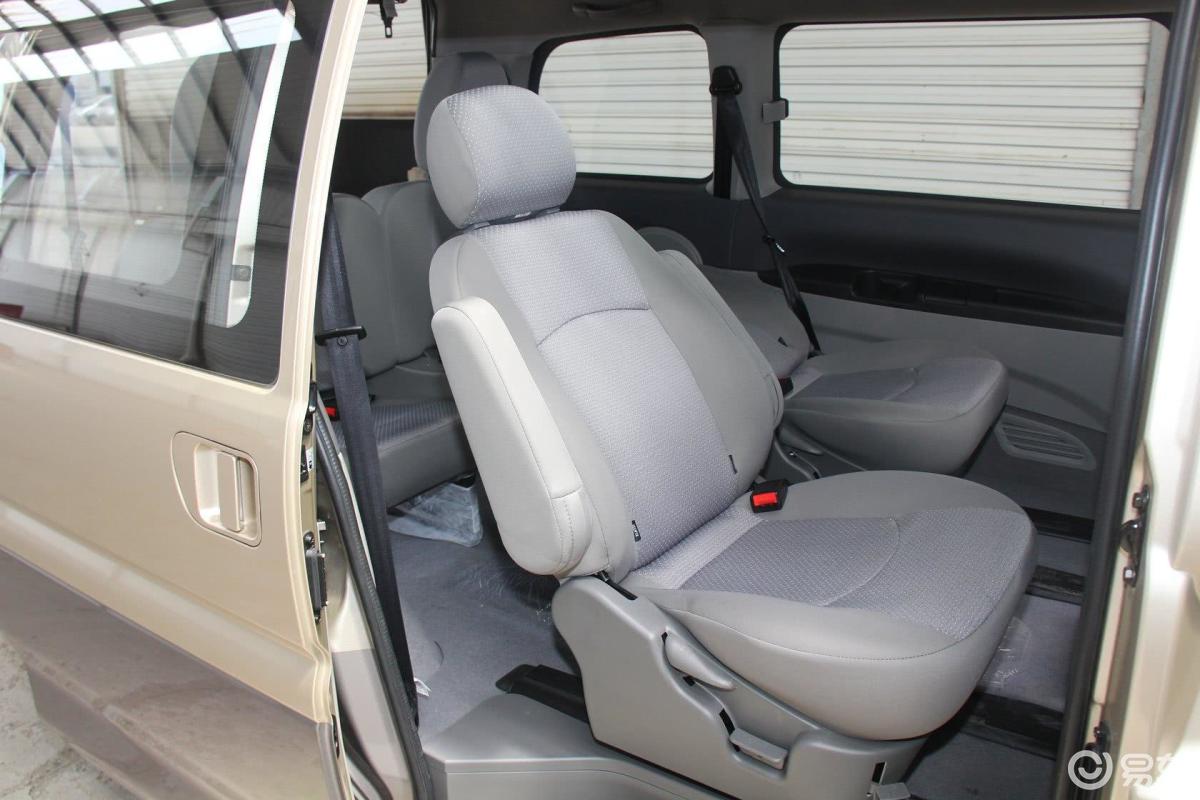 6l 手动 7座 豪华型】东风风行菱智_m3-cm3系列 1.